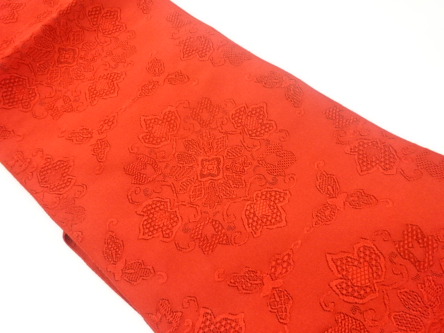 綴れ華紋に唐草模様織出し名古屋帯